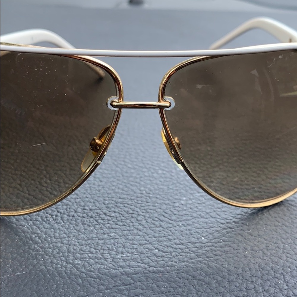 Gucci Sunglasses - Picture 3 of 5